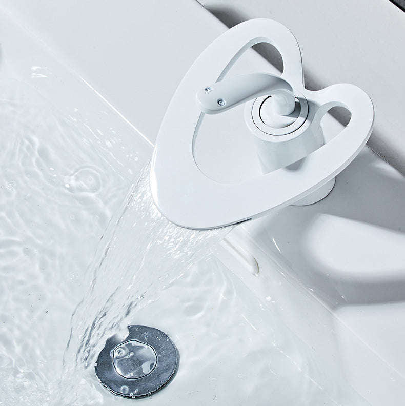 Homelody Weiß Wasserfall-Mischbatterie Kupfer Badarmatur mit abgeflachtem Auslauf für niedriges Waschbecken und Handspüler